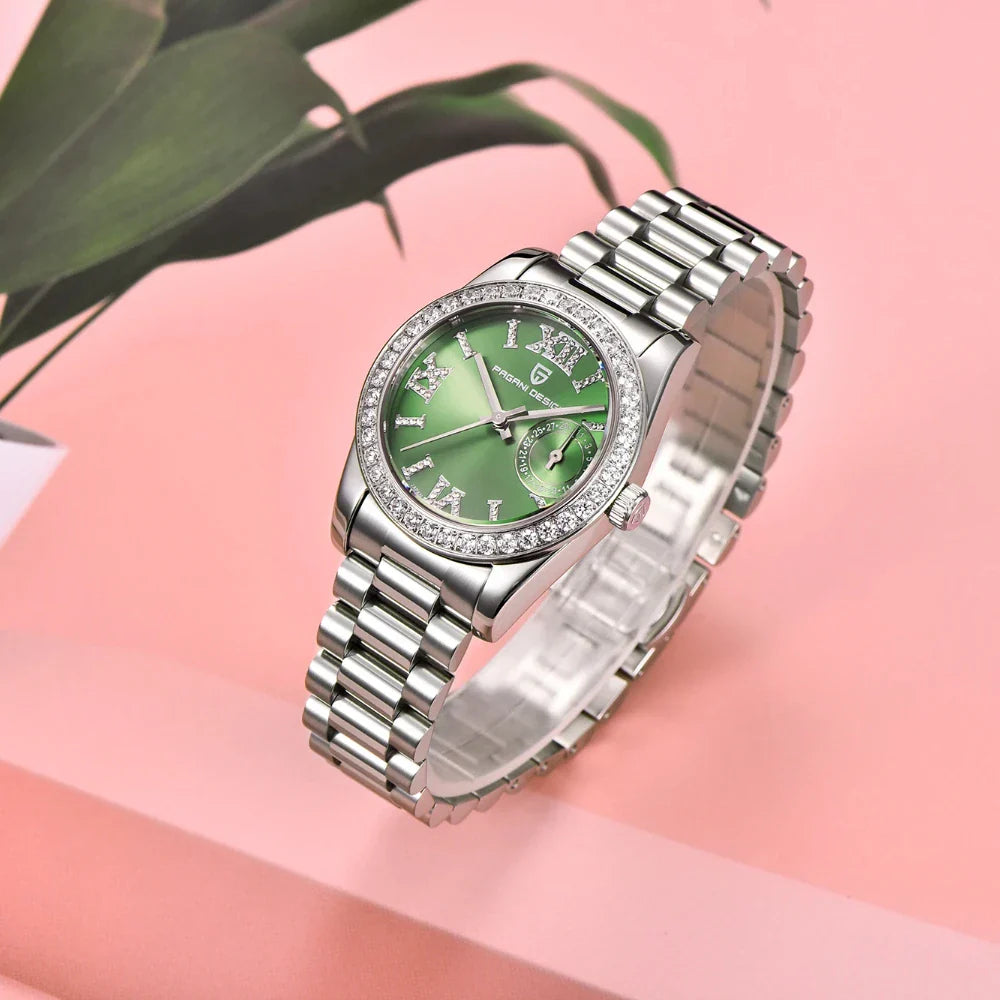 Discover the epitome of sophistication with this chic luxury watch 